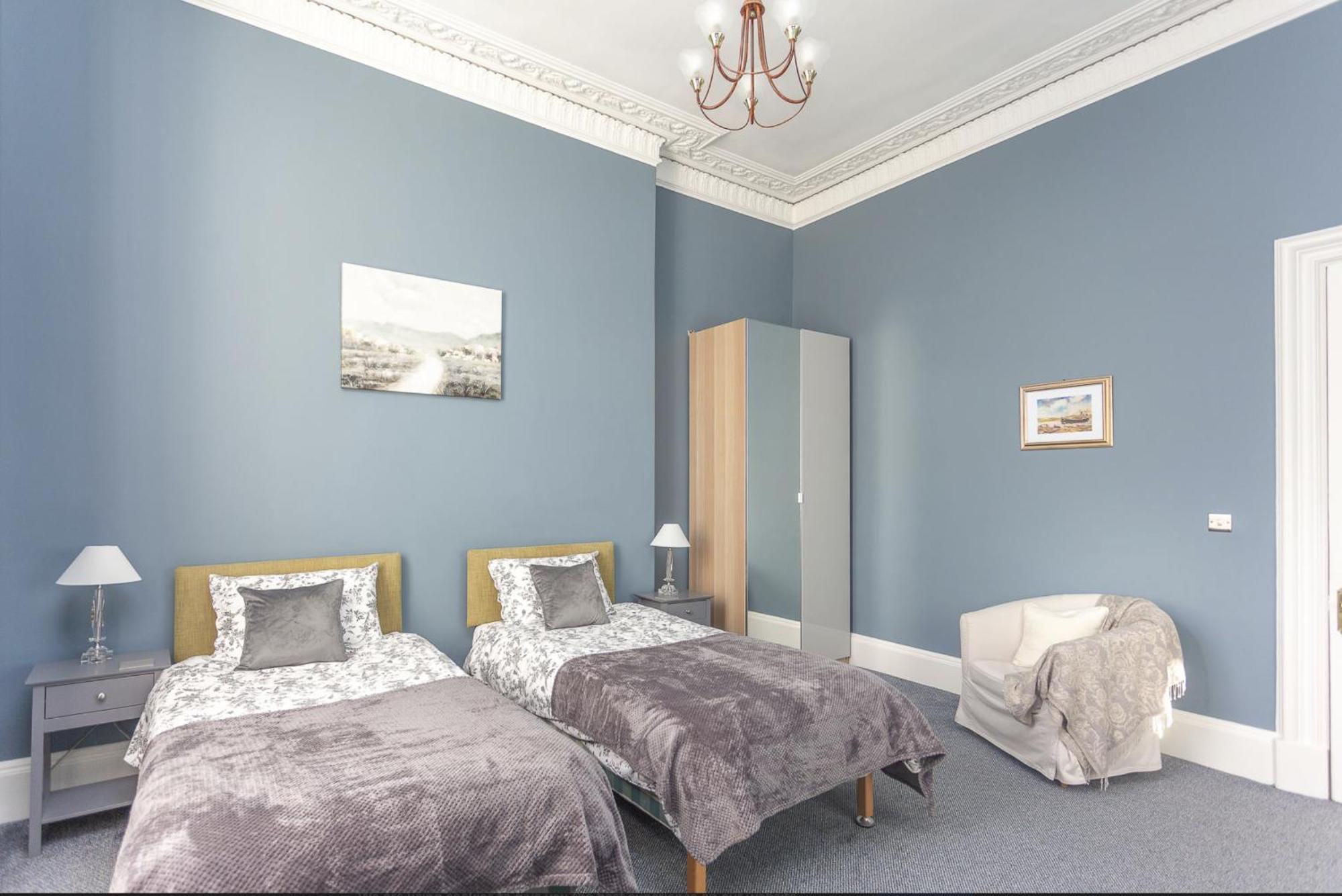 A Two Bedroom Apartment - Victorian Villa At 8 Priestfield Road Édimbourg Extérieur photo